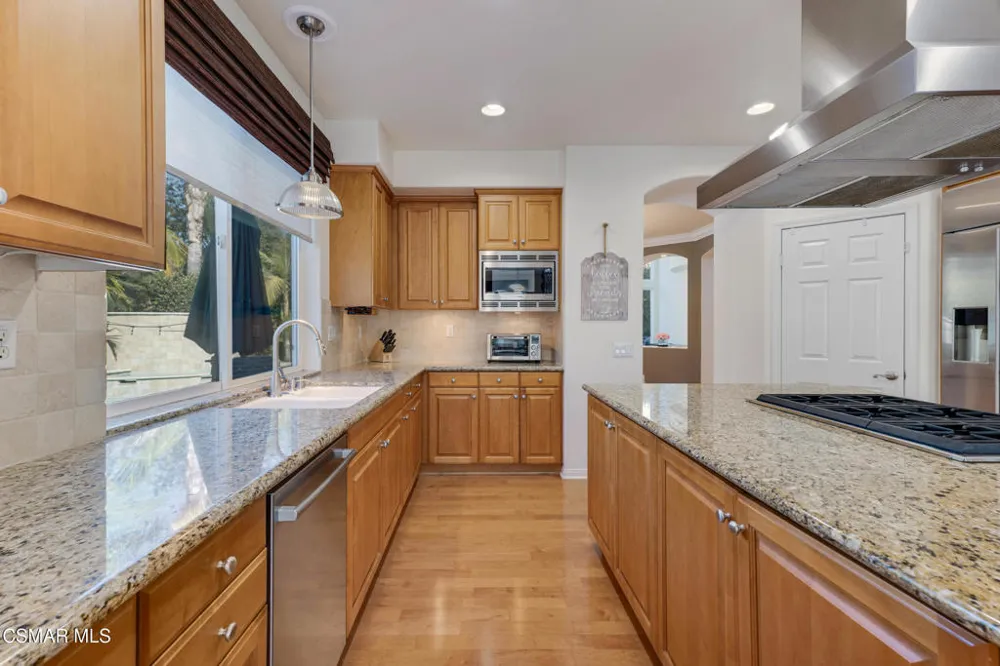 5917 Evening Sky Drive Simi Valley, CA 93063