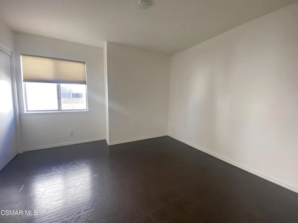 3162 Darby Street #210 Simi Valley, CA 93063
