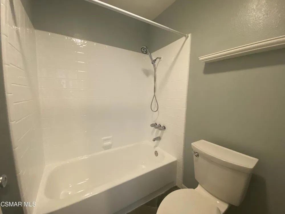 3162 Darby Street #210 Simi Valley, CA 93063