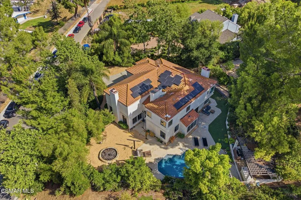 5536 Easterly Road Agoura Hills, CA 91301