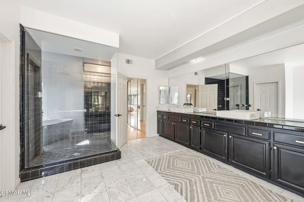 5536 Easterly Road Agoura Hills, CA 91301