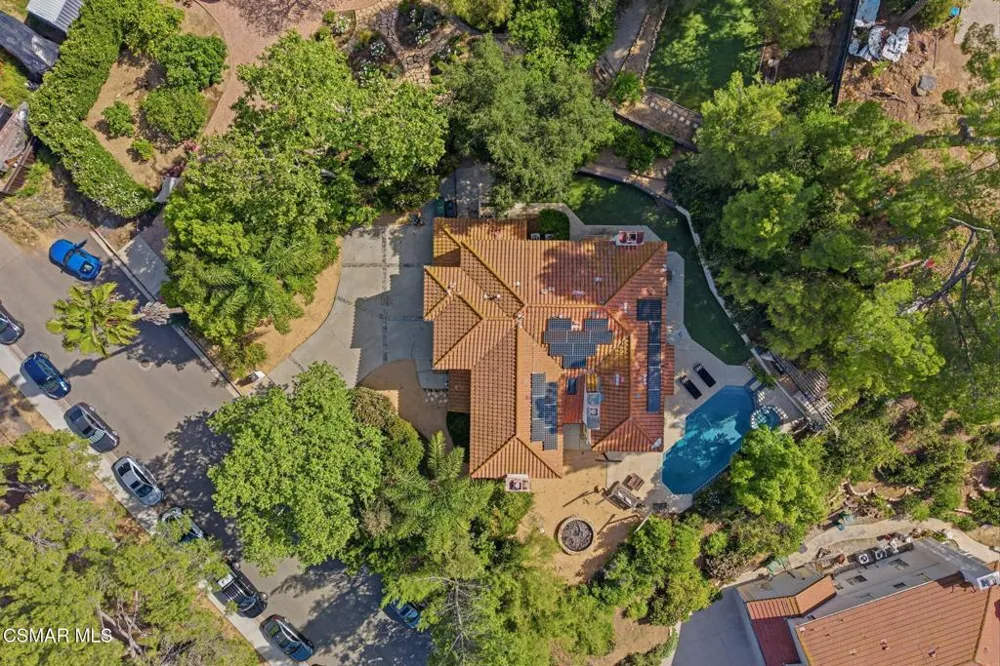 5536 Easterly Road Agoura Hills, CA 91301