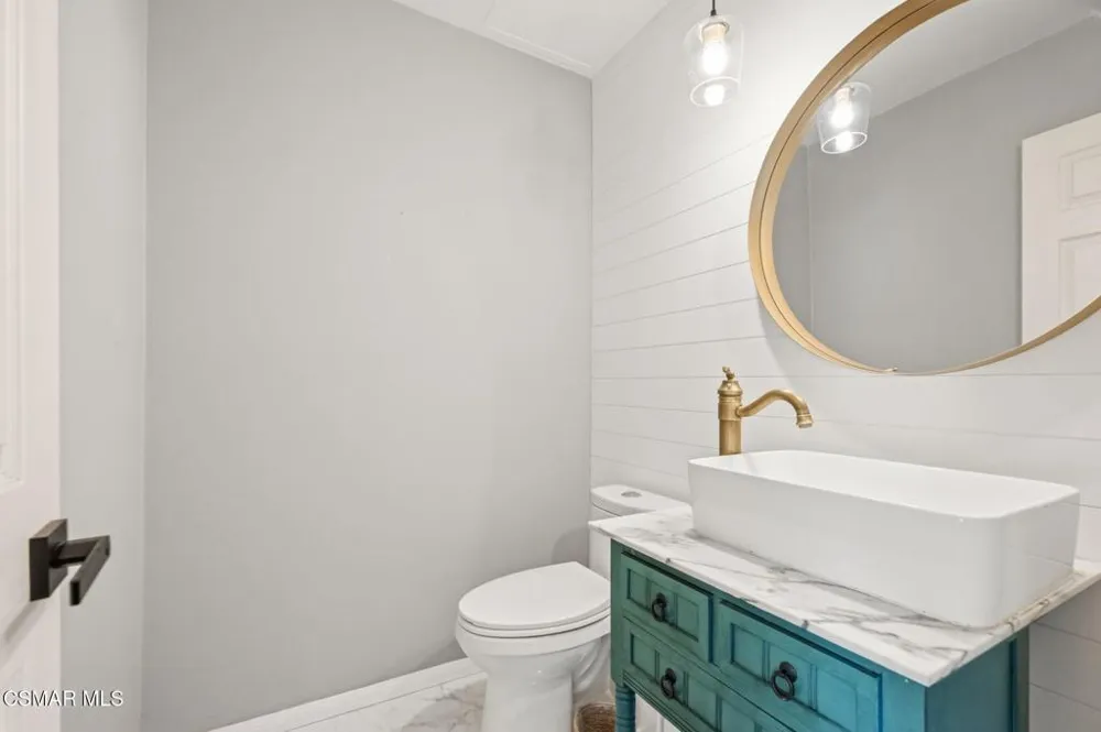 5536 Easterly Road Agoura Hills, CA 91301