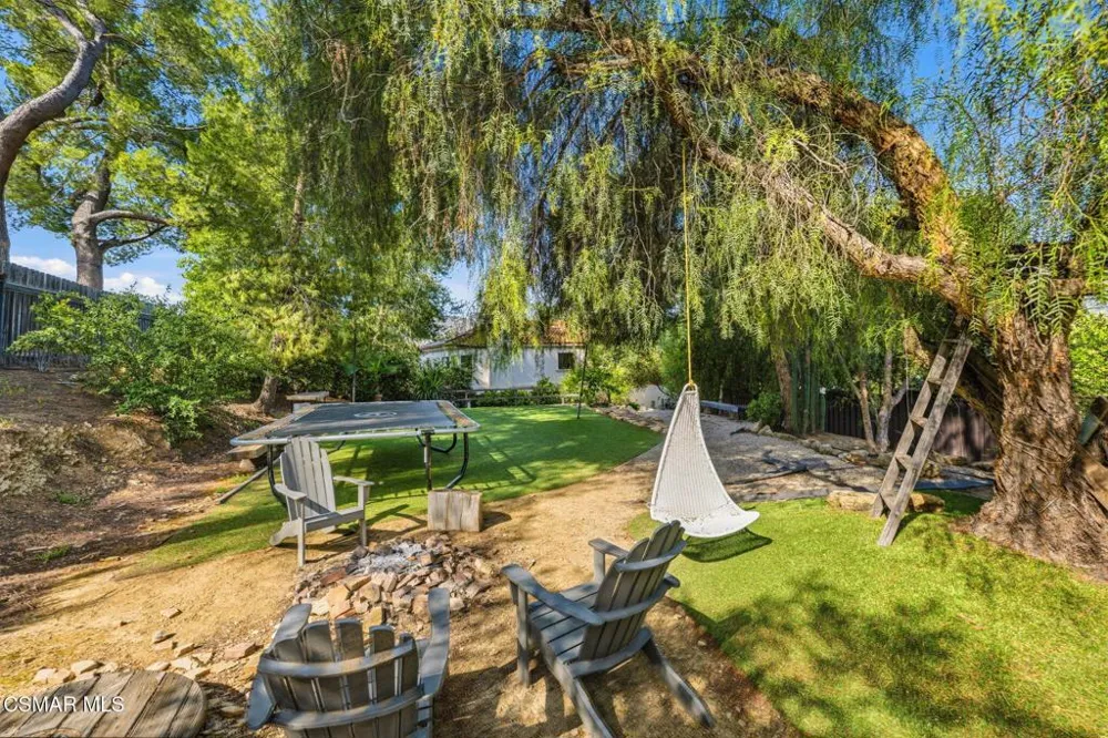 5536 Easterly Road Agoura Hills, CA 91301