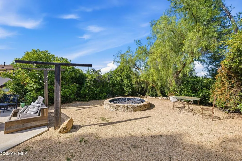 5536 Easterly Road Agoura Hills, CA 91301
