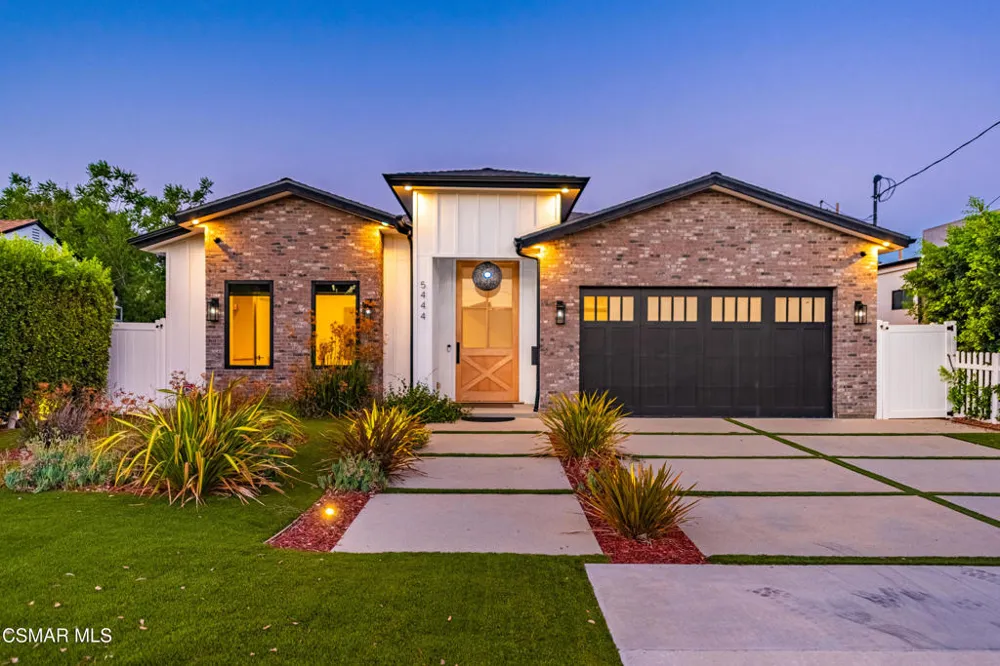 5444 Murietta Avenue Sherman Oaks, CA 91401