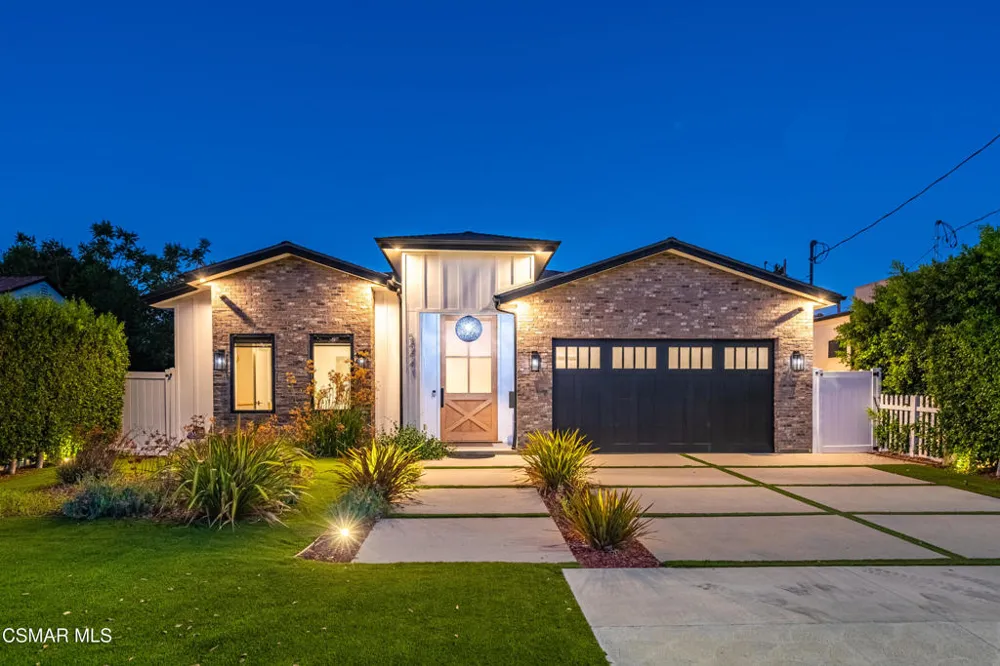5444 Murietta Avenue Sherman Oaks, CA 91401