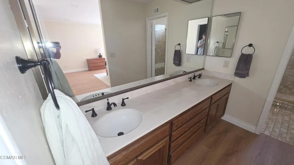 2794 Parkview Drive Thousand Oaks, CA 91362