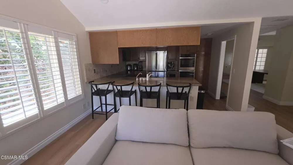 2794 Parkview Drive Thousand Oaks, CA 91362