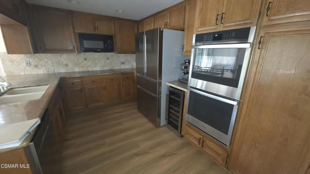 2794 Parkview Drive Thousand Oaks, CA 91362