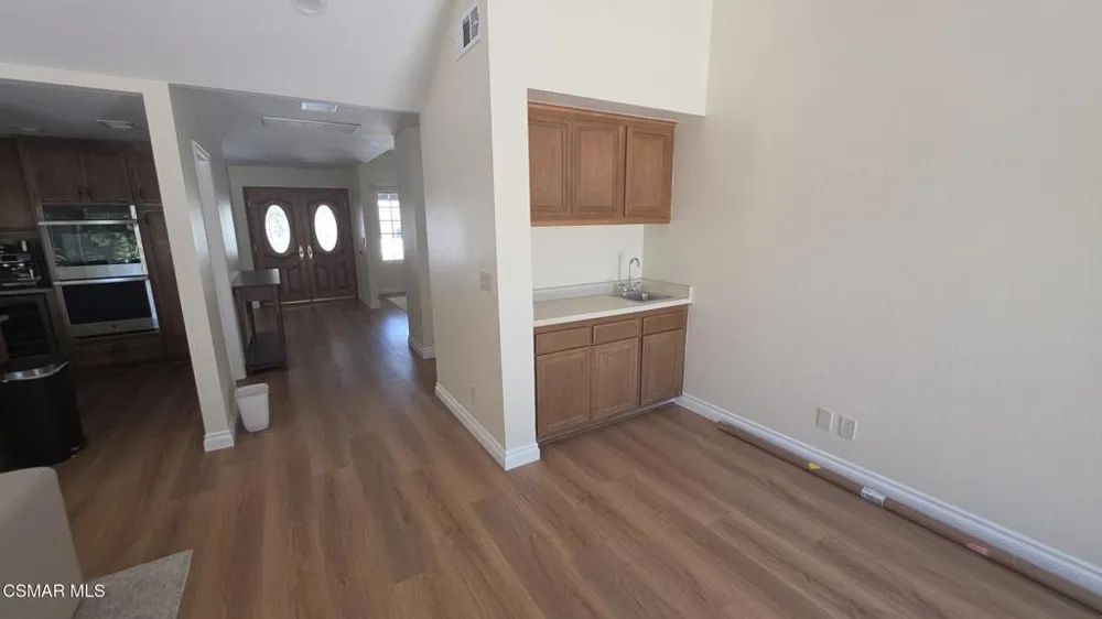 2794 Parkview Drive Thousand Oaks, CA 91362