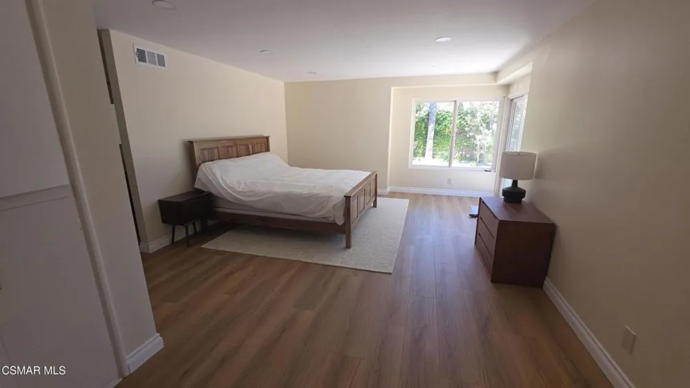 2794 Parkview Drive Thousand Oaks, CA 91362
