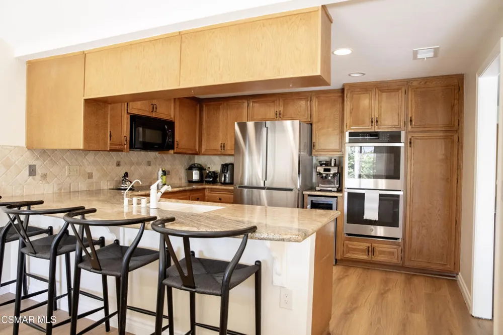 2794 Parkview Drive Thousand Oaks, CA 91362