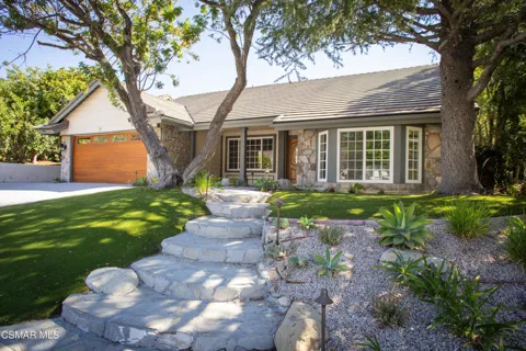 2794 Parkview Drive