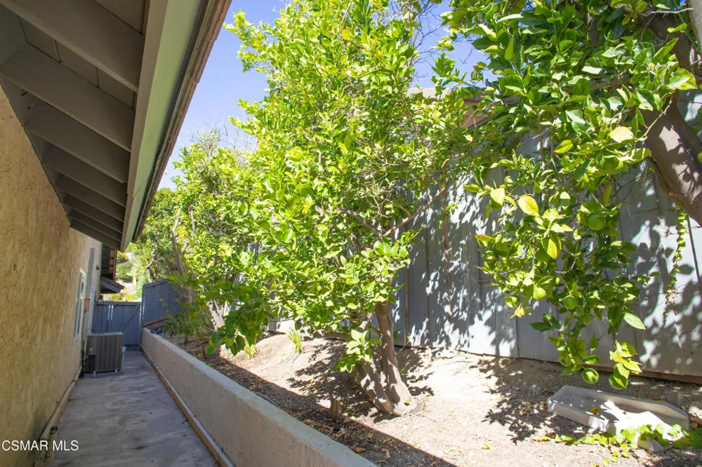 2794 Parkview Drive Thousand Oaks, CA 91362