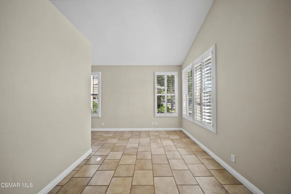 2503 Via Mantilla Camarillo, CA 93010