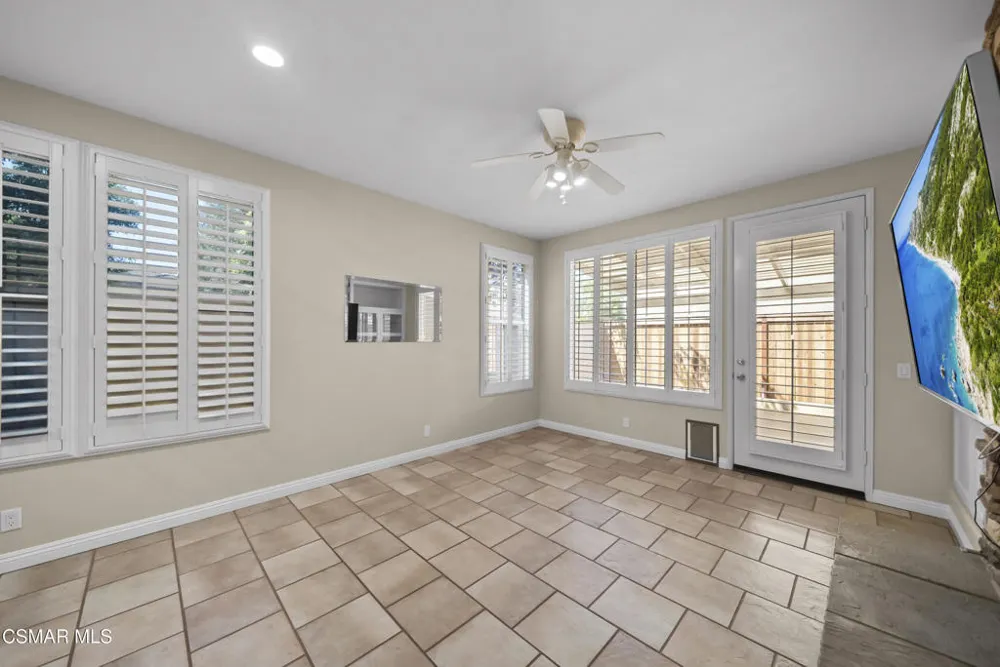 2503 Via Mantilla Camarillo, CA 93010