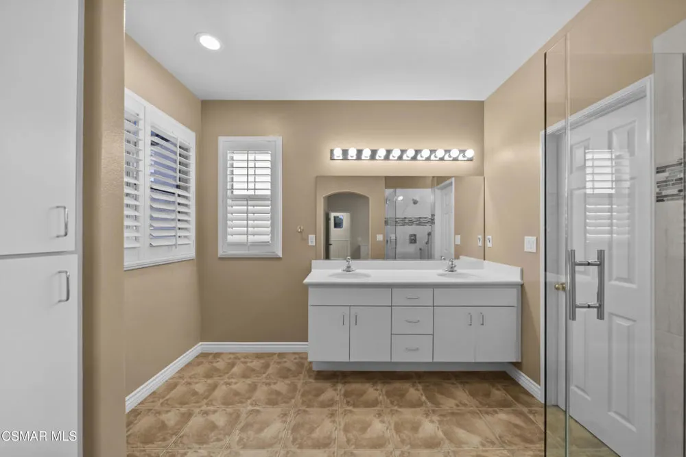 2503 Via Mantilla Camarillo, CA 93010