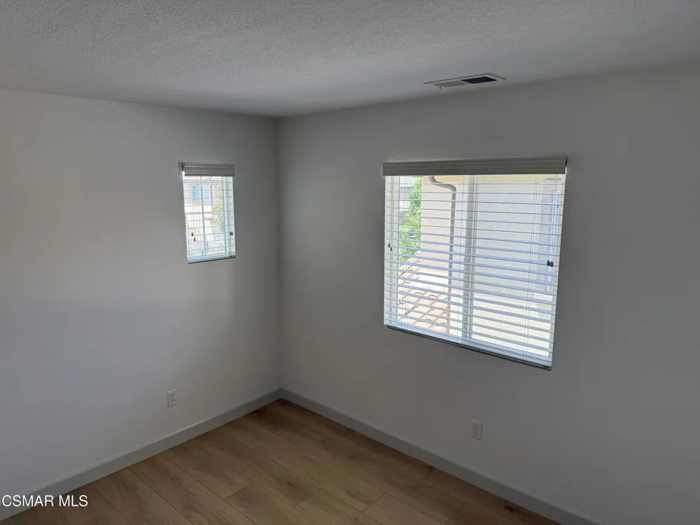 600 Clearwater Creek Drive Newbury Park, CA 91320