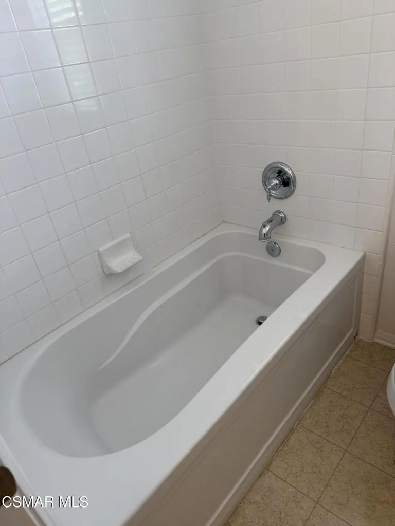 600 Clearwater Creek Drive Newbury Park, CA 91320