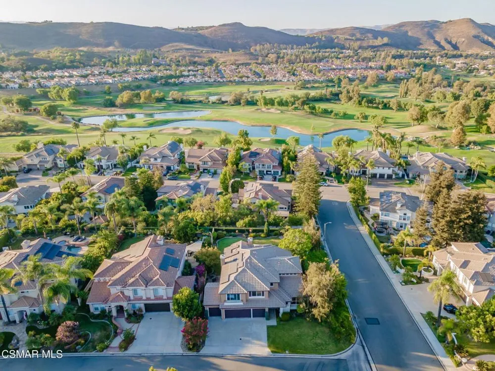 713 Twillin Court Simi Valley, CA 93065
