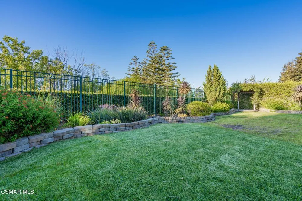 713 Twillin Court Simi Valley, CA 93065