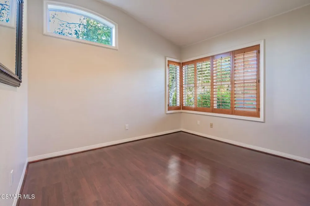 713 Twillin Court Simi Valley, CA 93065