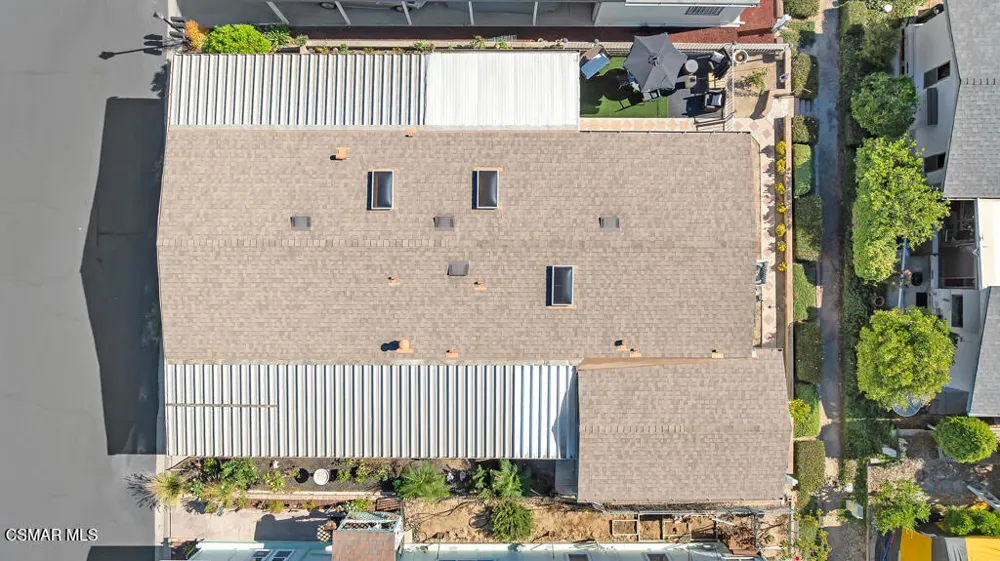 92 Poinsettia Gardens Drive Ventura, CA 93004