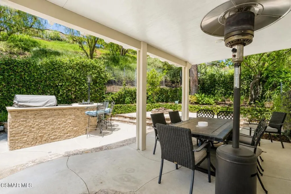 5405 Sunlight Street Simi Valley, CA 93063