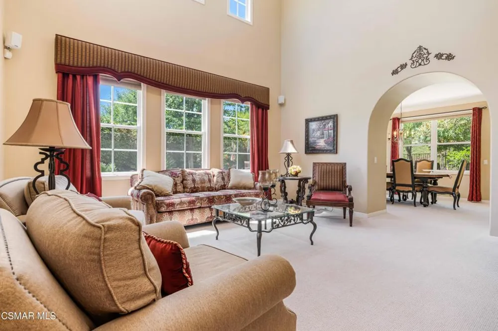 5405 Sunlight Street Simi Valley, CA 93063