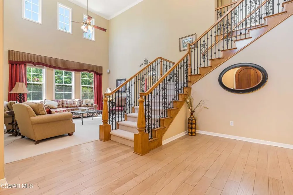 5405 Sunlight Street Simi Valley, CA 93063