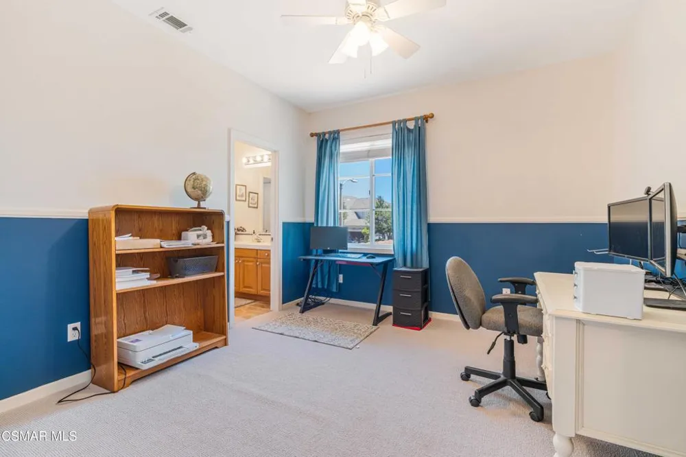 5405 Sunlight Street Simi Valley, CA 93063