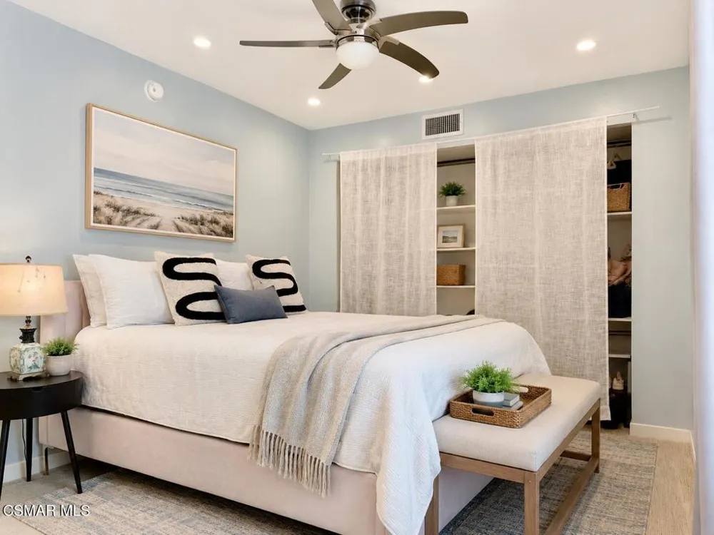4535 Lennox Avenue Sherman Oaks, CA 91423