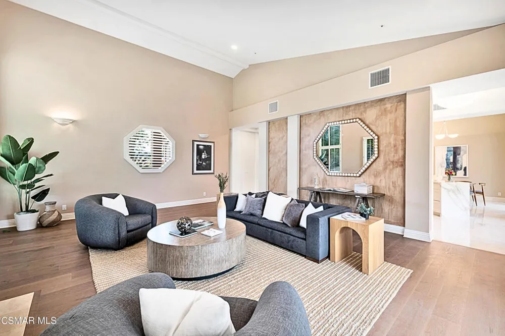 1687 Castlebridge Court Westlake Village, CA 91362