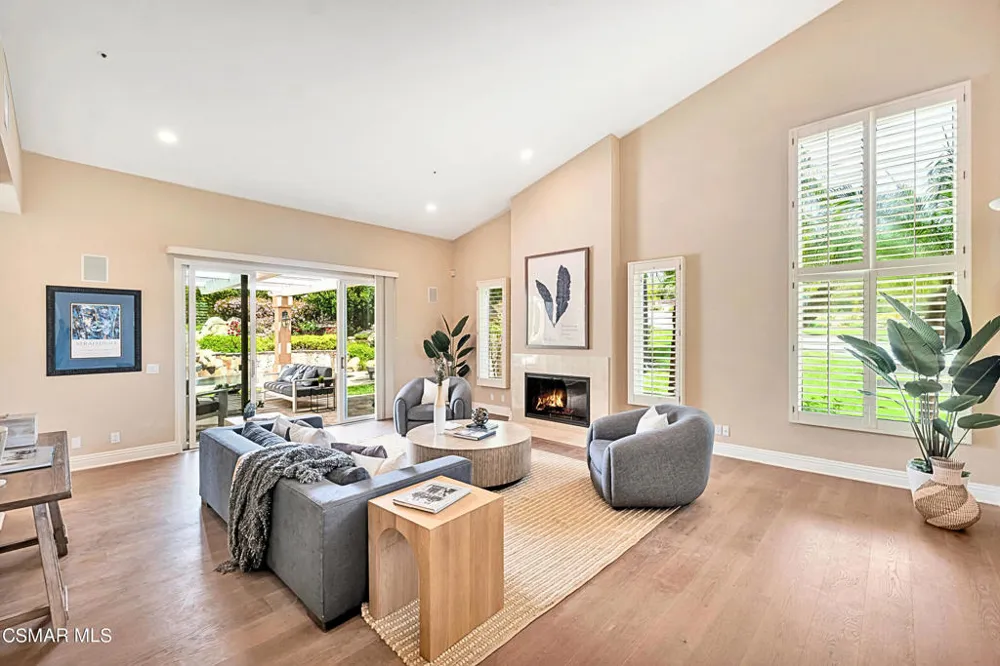 1687 Castlebridge Court Westlake Village, CA 91362