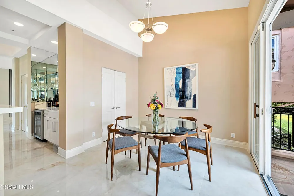 1687 Castlebridge Court Westlake Village, CA 91362