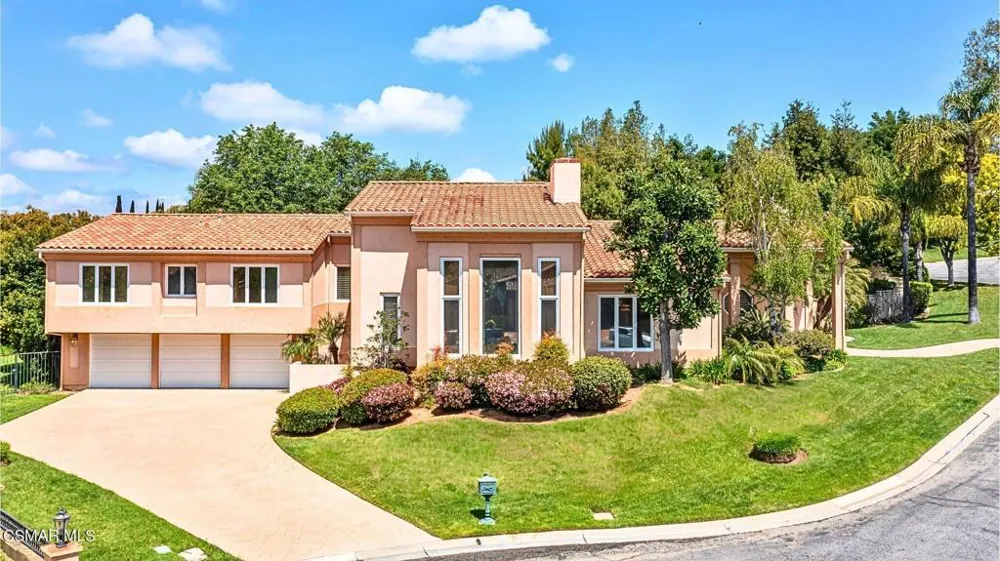 1687 Castlebridge Court Westlake Village, CA 91362