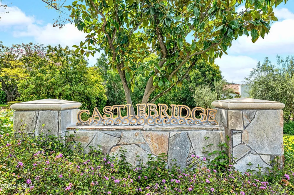 1687 Castlebridge Court Westlake Village, CA 91362