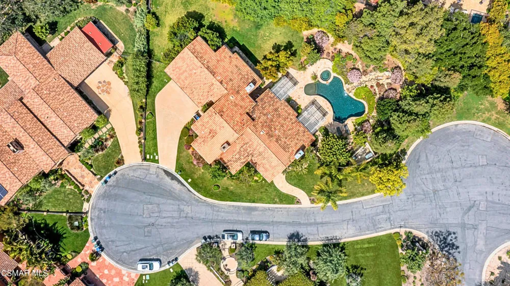 1687 Castlebridge Court Westlake Village, CA 91362