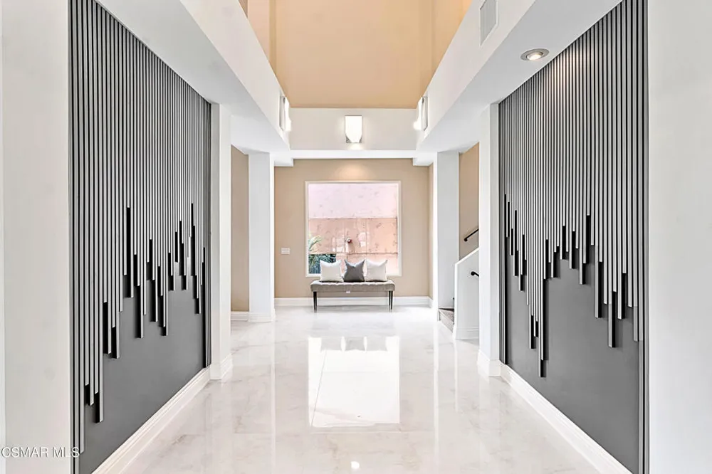 1687 Castlebridge Court Westlake Village, CA 91362
