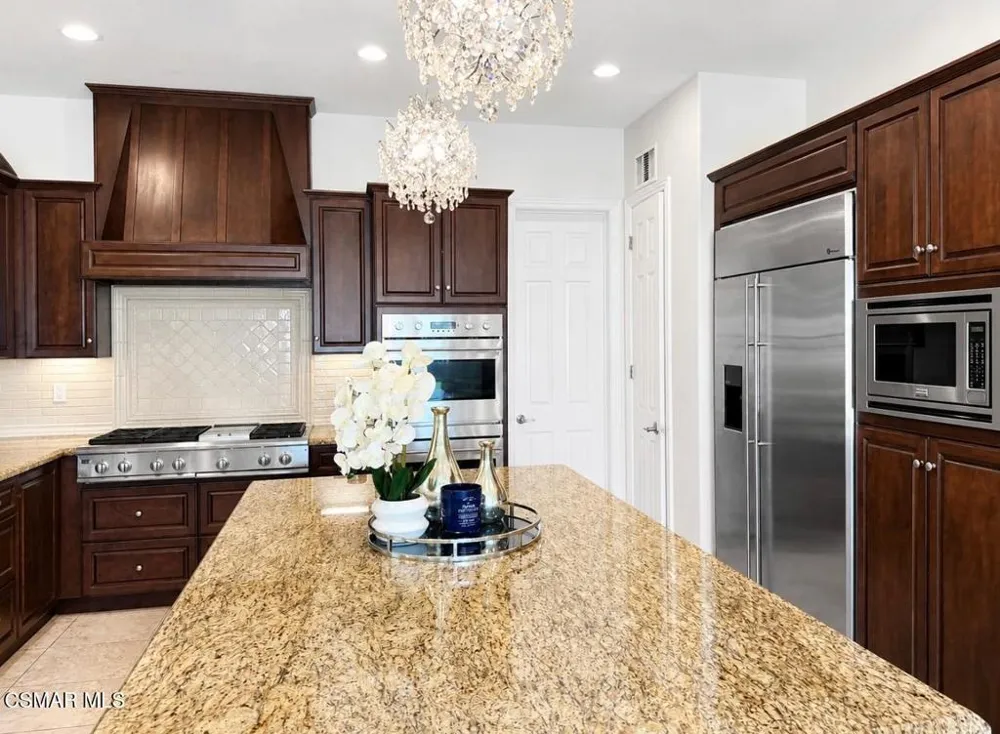 12478 Nelson Road Moorpark, CA 93021