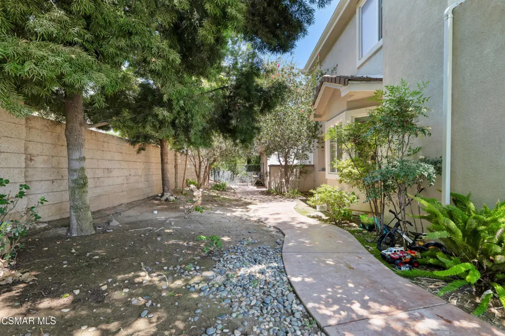 12478 Nelson Road Moorpark, CA 93021