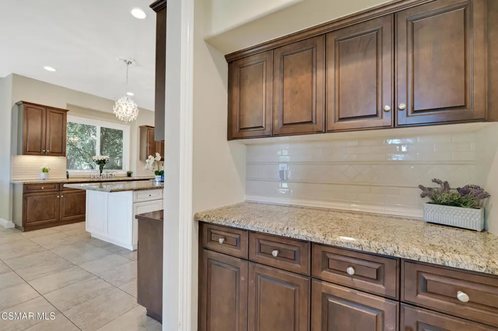 12478 Nelson Road Moorpark, CA 93021