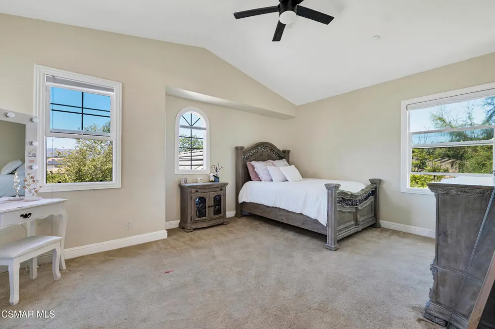 12478 Nelson Road Moorpark, CA 93021