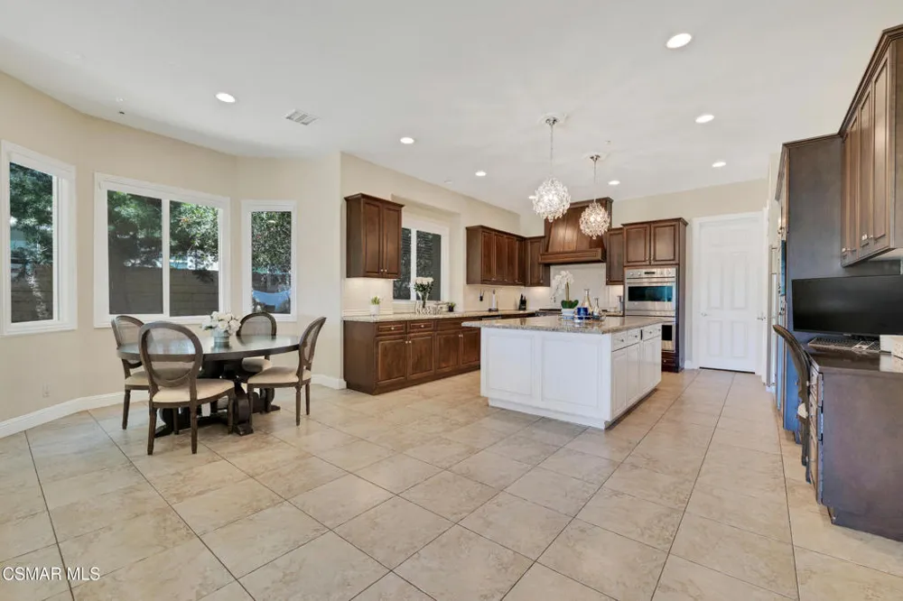 12478 Nelson Road Moorpark, CA 93021