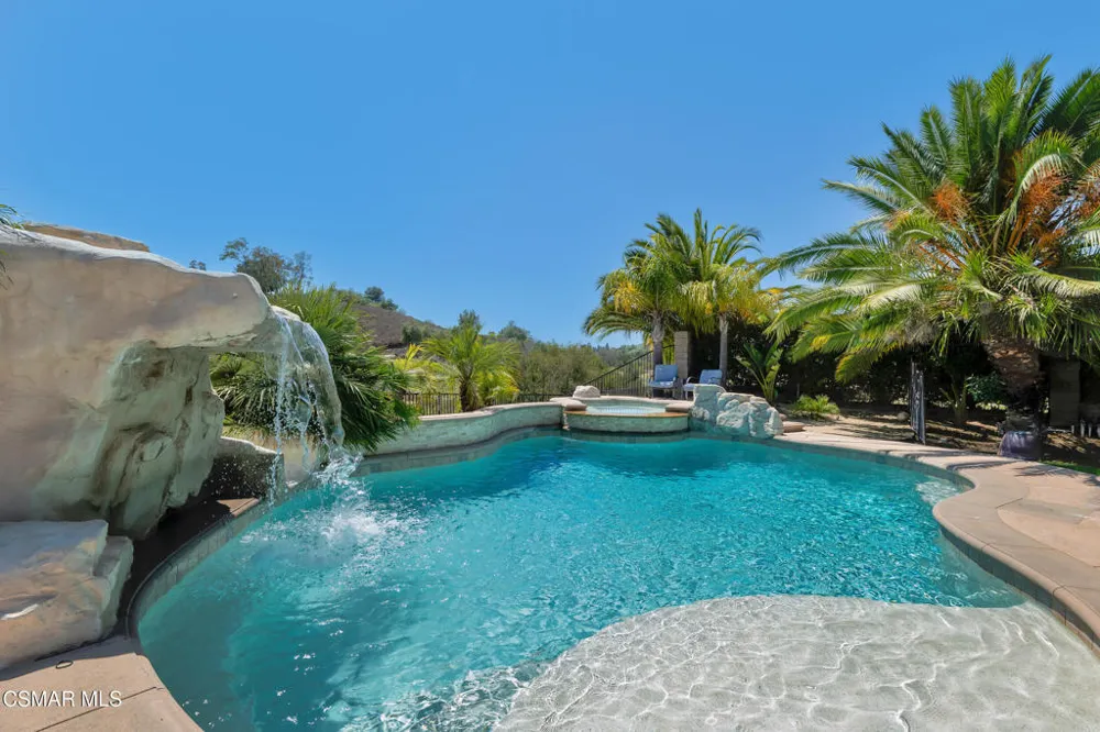 12478 Nelson Road Moorpark, CA 93021