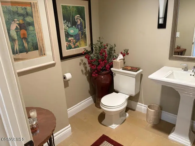 12050 Guerin Street #202 Studio City, CA 91604