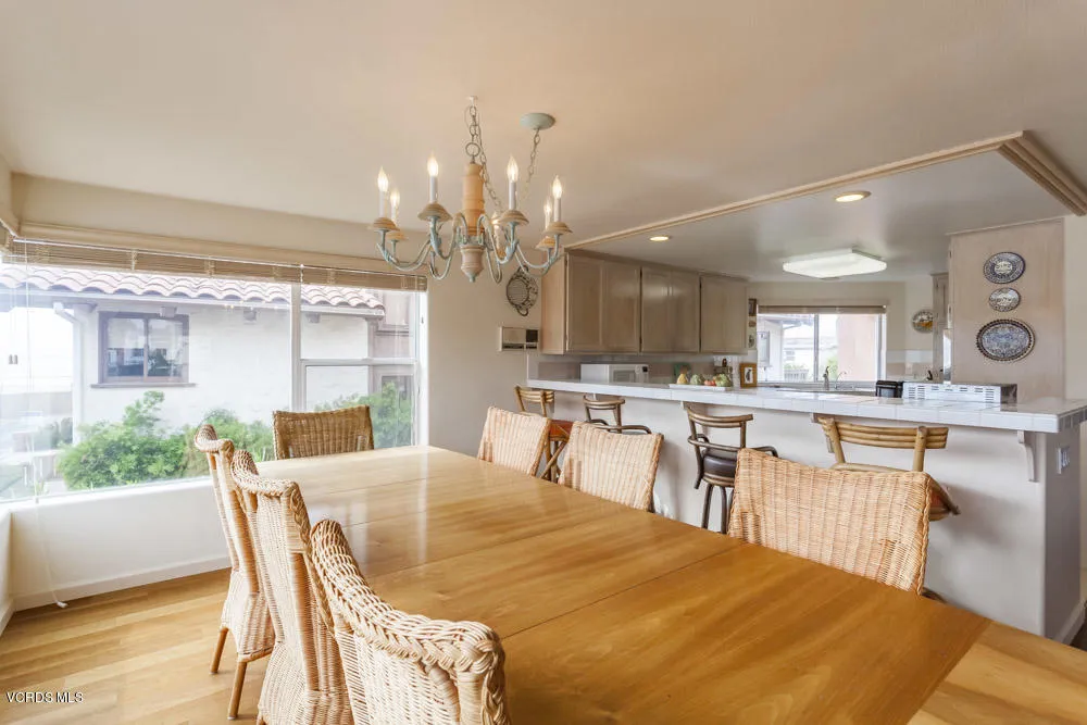 1201 Cornwall Lane Ventura, CA 93001