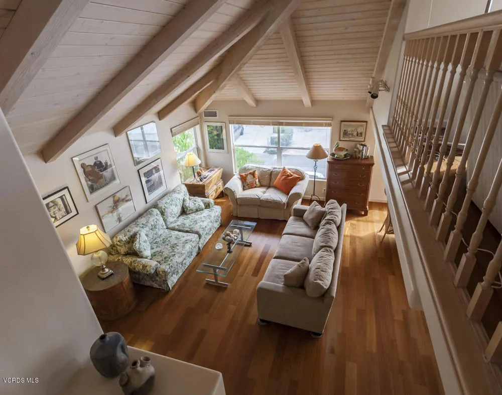 1201 Cornwall Lane Ventura, CA 93001