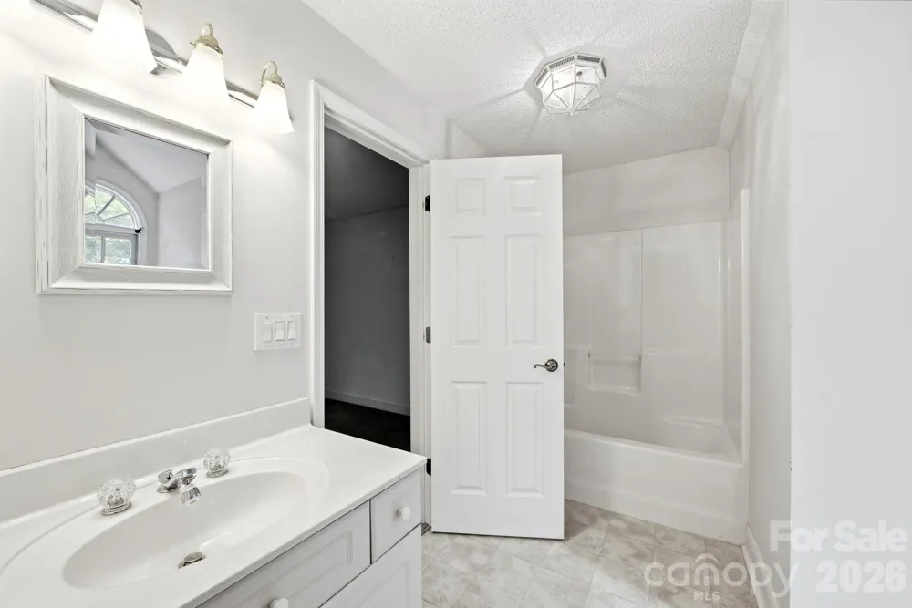 721 Canterbury Road Kings Mountain, NC 28086